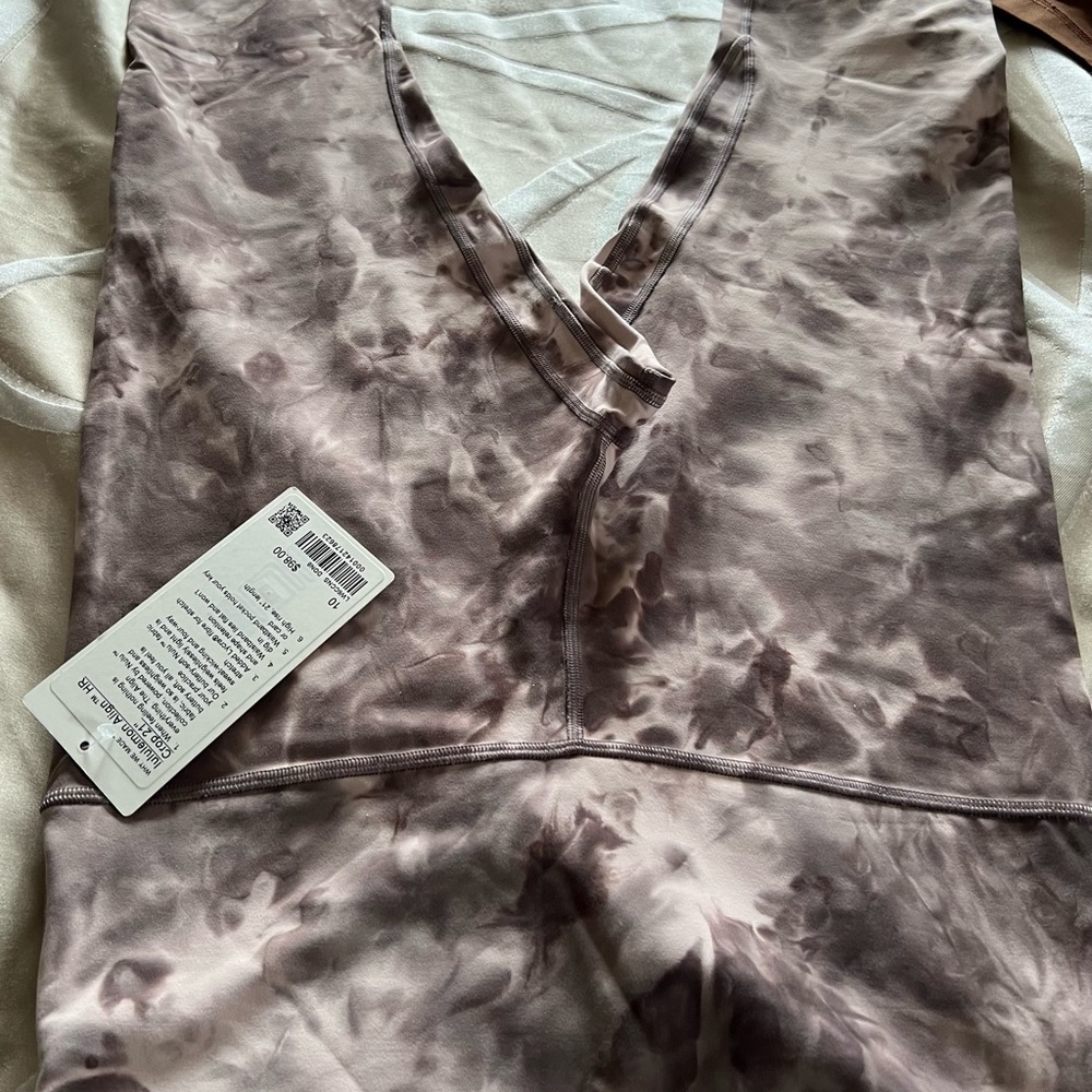 Lululemon Crop